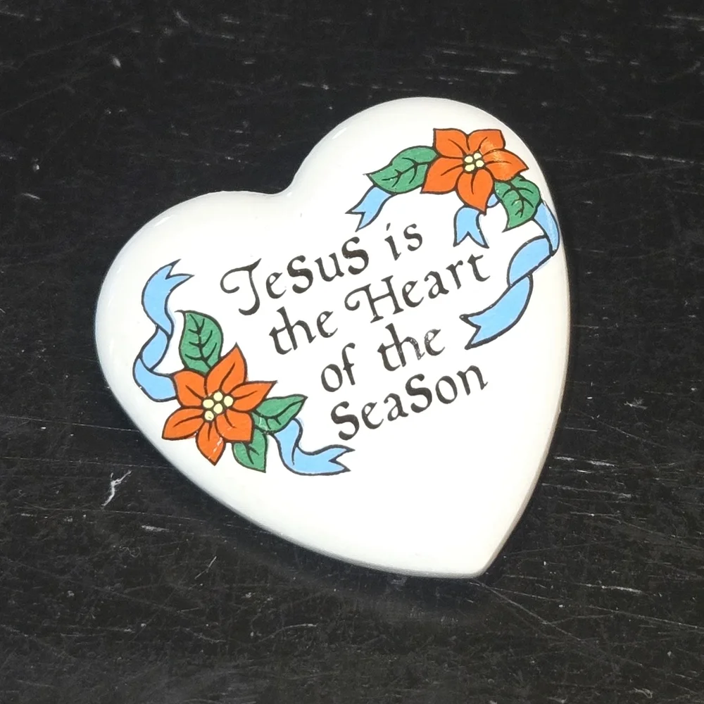 Jesus Is The‎ Heart Of The Season VTG White Poinsettia Accented Heart Shaped Pin